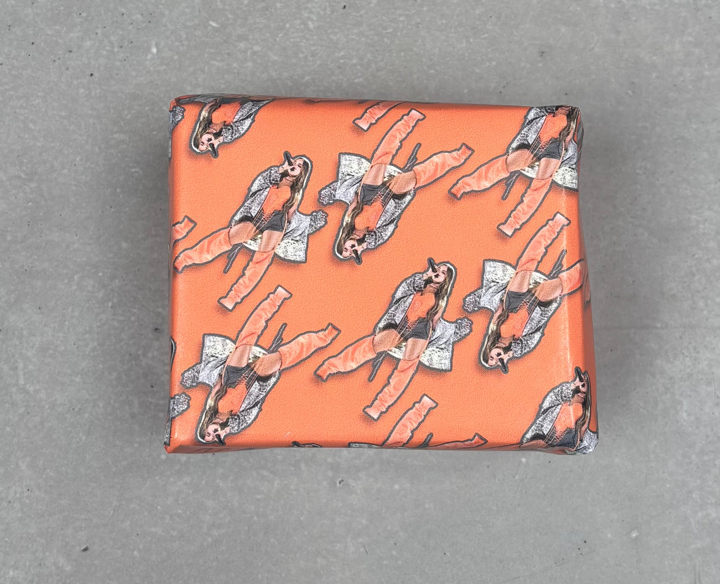 Tate McRae Wrapping Paper